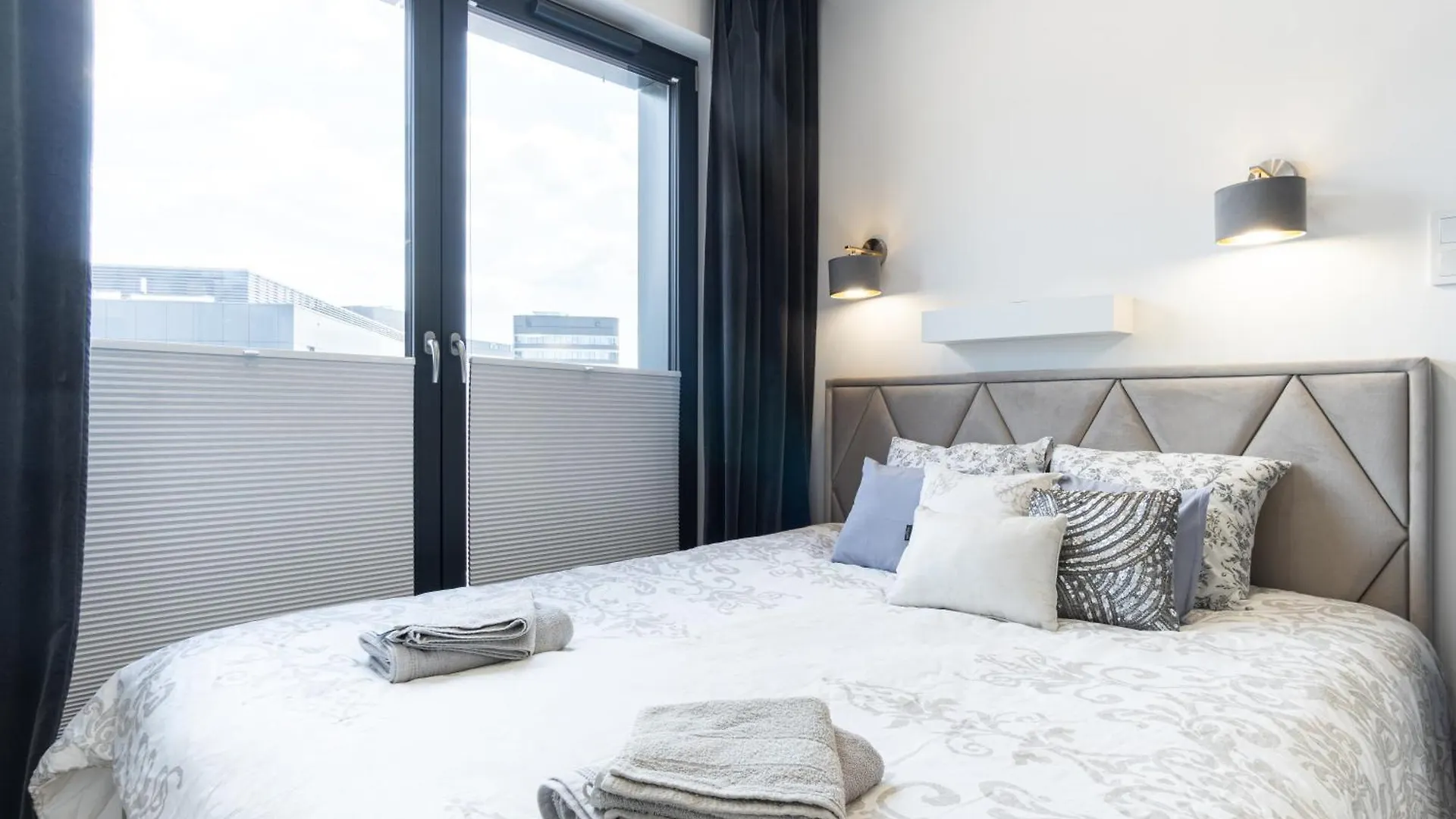 Lovely Flat Fabryczna Street Ac Free Parking Krakow Apartment