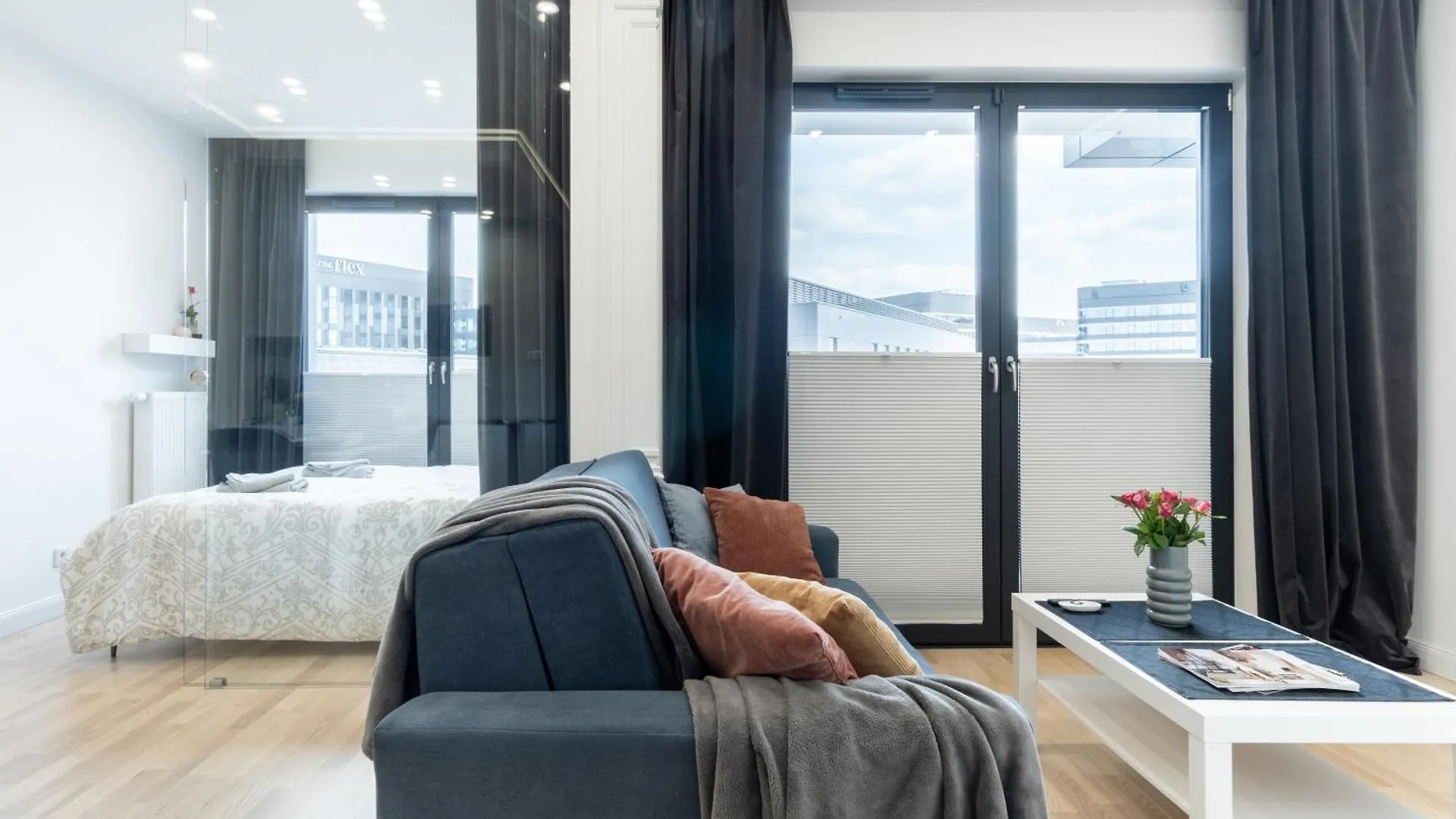 Apartment Lovely Flat Fabryczna Street Ac Free Parking Krakow Poland