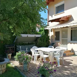 Rose Vip Apartman , Hajdúszoboszló Węgry
